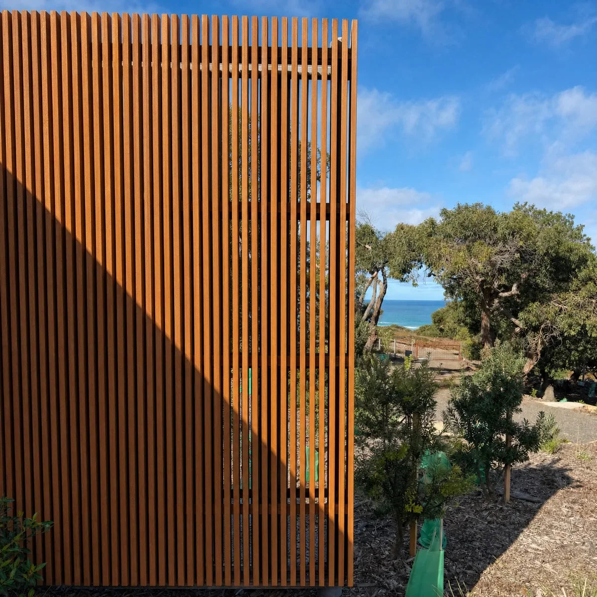 05.9 Pine Timber Screening